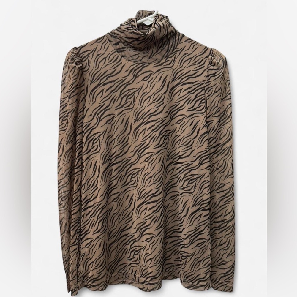 Jane and Delancey M Mesh Zebra Print Turtleneck long sleeve shirt